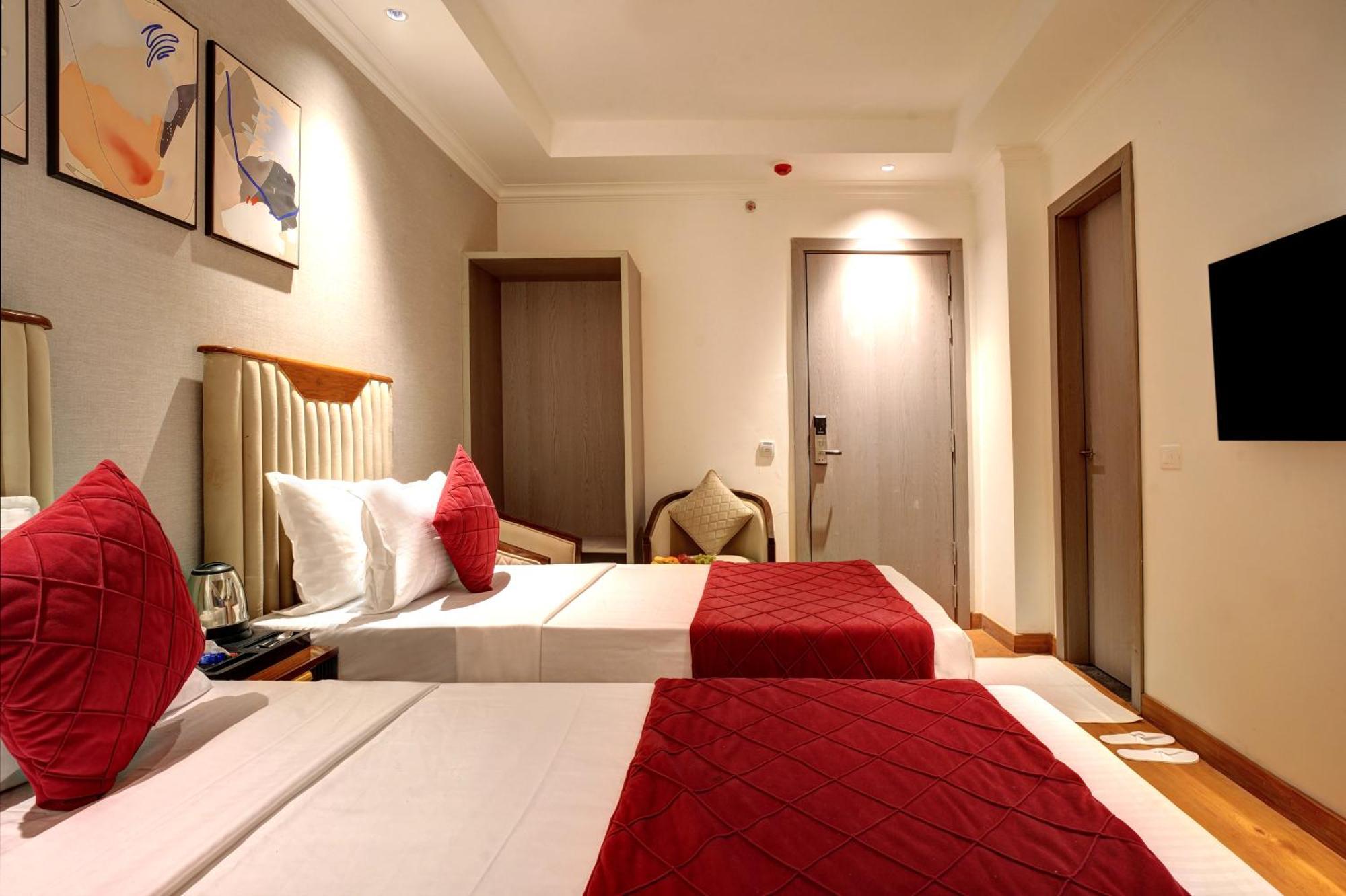 Hotel Iva Premium Delhi Airport With Airport Drop Neu-Delhi Exterior foto