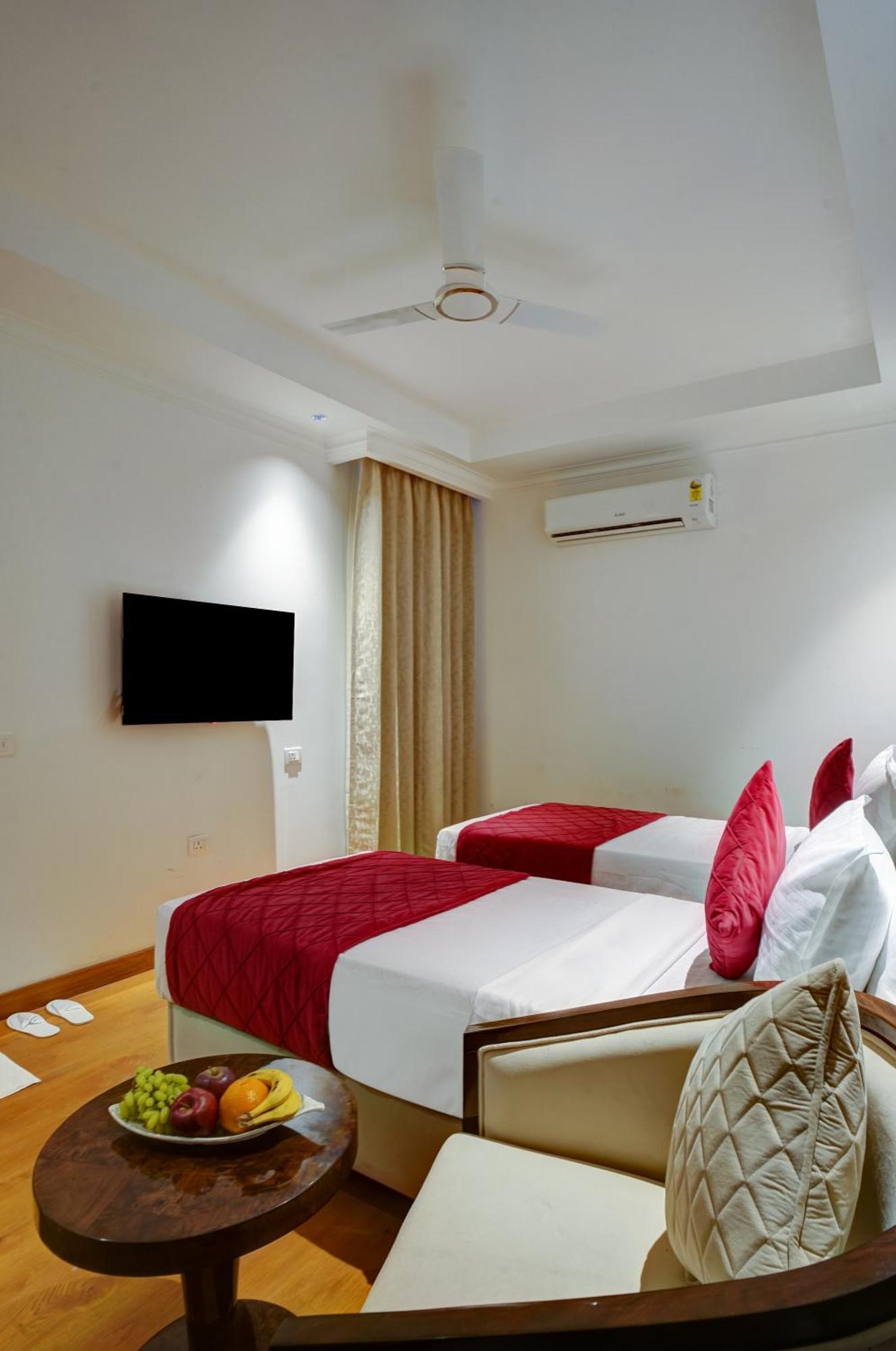 Hotel Iva Premium Delhi Airport With Airport Drop Neu-Delhi Exterior foto